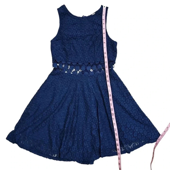Iris Women’s Large Navy Lace Fit & Flare Dress Floral MOD Cottagecore Y2K Style - Picture 8 of 8